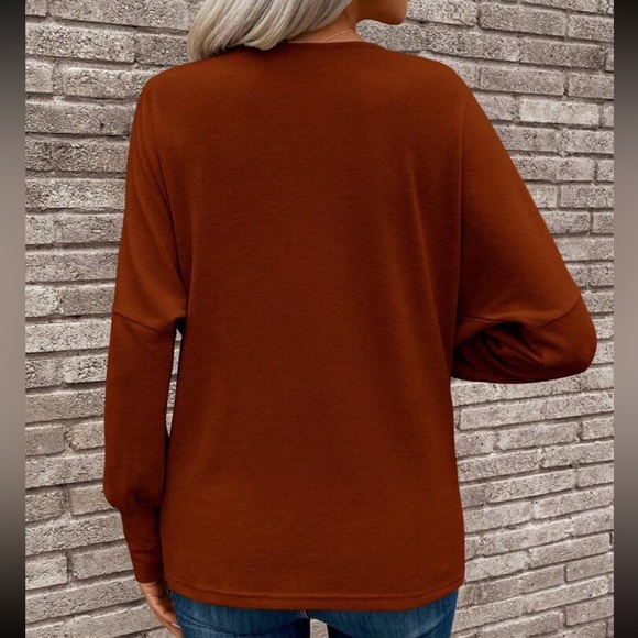 Boho draped front batwing sleeve top - Picture 10 of 15